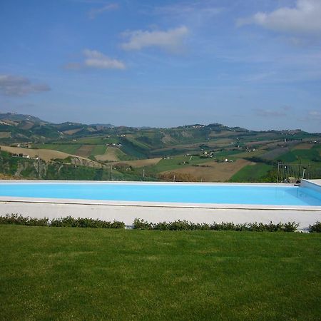 Hotel Agriturismo Fattoria Marchetti Montalto delle Marche Exterior foto