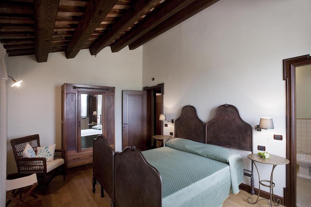 Hotel Agriturismo Fattoria Marchetti Montalto delle Marche Zimmer foto